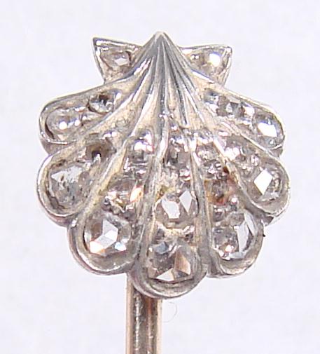 CLAMSHELL DIAMOND STICK PIN