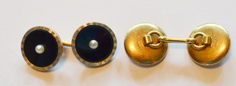 ONYX GOLD & PEARL DOUBLE SIDED CUFF LINKS