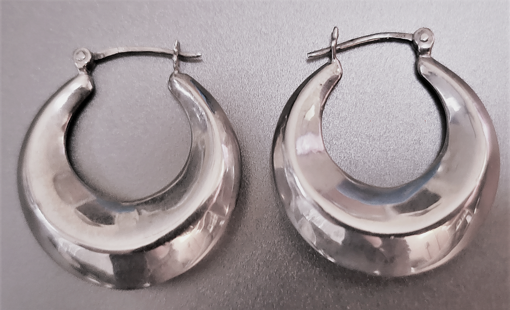 STERLING SILVER HOOP EARRINGS