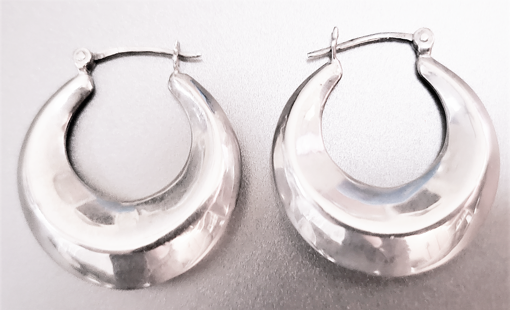 STERLING SILVER HOOP EARRINGS