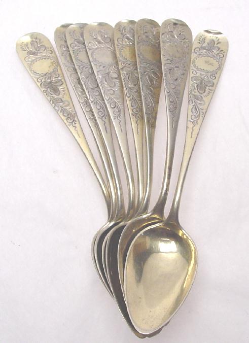 SET OF DEMITASSE SPOONS